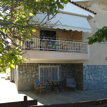 παληοκτημα - Palioktima 2 アパート